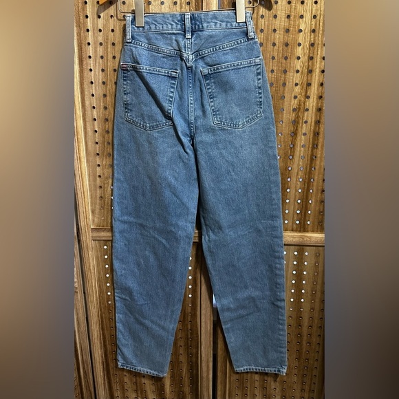 EUC BDG Urban Outfitters Denim High Rise Baggy Tapered Jeans - Picture 4 of 4